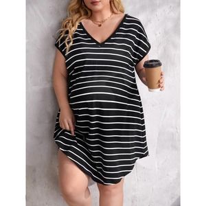 Maternity V neck Curved Hem Striped Dress